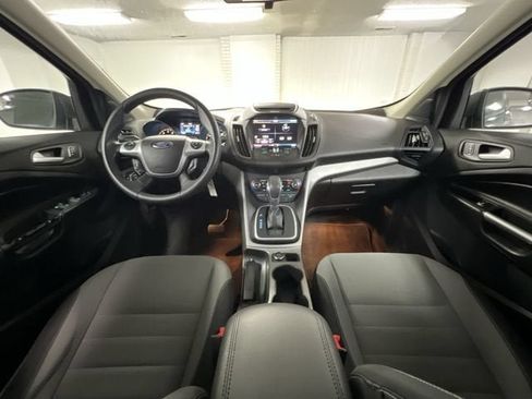 Used 2014 Ford Escape SE w/ Equipment Group 201A FWD image 19