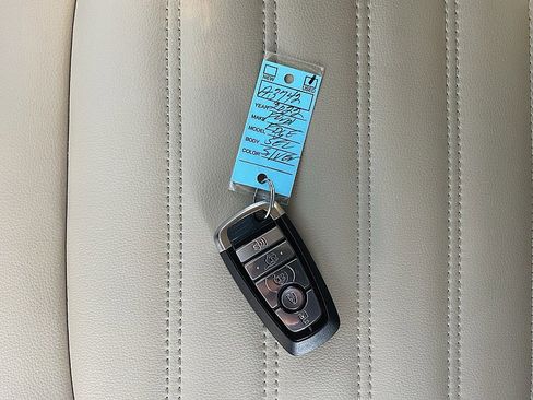 Certified 2022 Ford Edge SEL w/ Convenience Package image 26