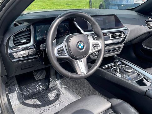 Used 2023 BMW Z4 sDrive30i w/ Premium Package RWD image 16