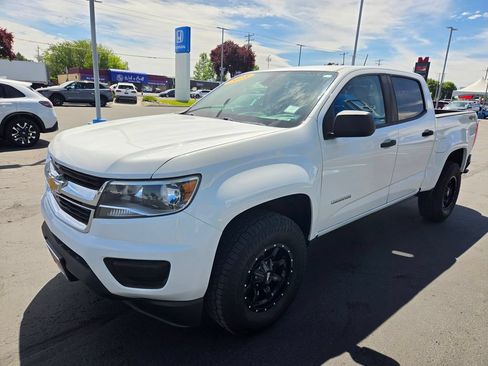 Used 2018 Chevrolet Colorado W/T w/ WT Convenience Package AWD/4WD image 5