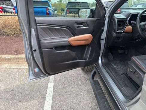 Used 2023 GMC Canyon AT4 w/ Canyon Safety Plus Package image 31