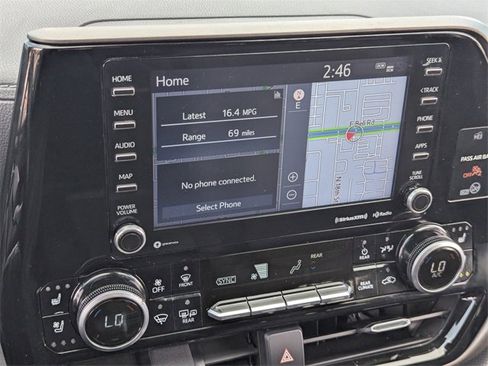 Used 2021 Toyota Highlander Limited image 26