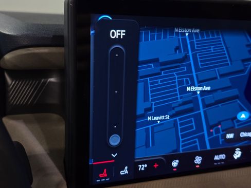 New 2025 Ford Maverick Lariat w/ 4K Tow Package image 31