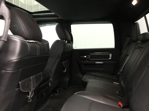 Used 2018 RAM 3500 Laramie Longhorn image 15