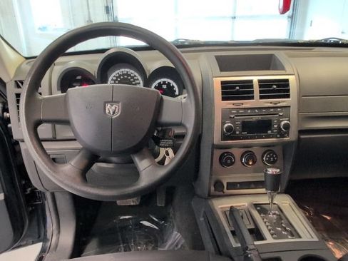 Used 2011 Dodge Nitro Heat w/ Trailer Tow Group AWD/4WD image 14