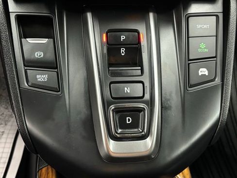 Used 2020 Honda CR-V Touring image 30