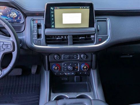 Used 2024 Chevrolet Tahoe RST w/ Luxury Package image 12