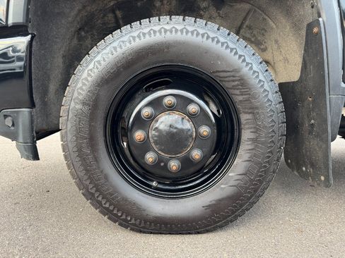 Used 2020 Chevrolet Silverado 3500 W/T w/ Gooseneck/5TH Wheel Package AWD/4WD image 13