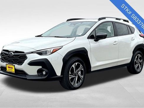 New 2025 Subaru Crosstrek 2.5i Premium image 2