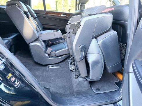 Used 2019 Mercedes-Benz GLS 450 4MATIC w/ Premium 1 Package image 40