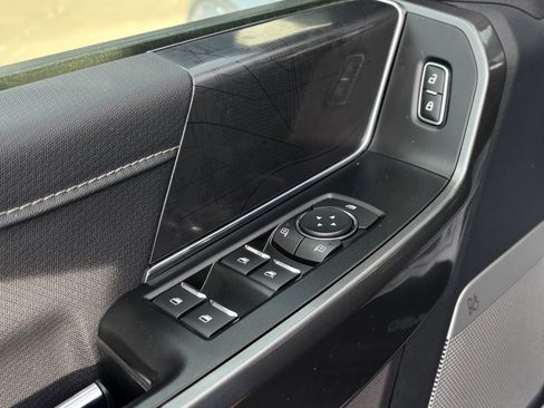 Certified 2022 Ford F150 XLT w/ Equipment Group 302A High image 30