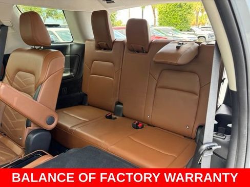 Used 2024 Nissan Pathfinder Platinum FWD image 16