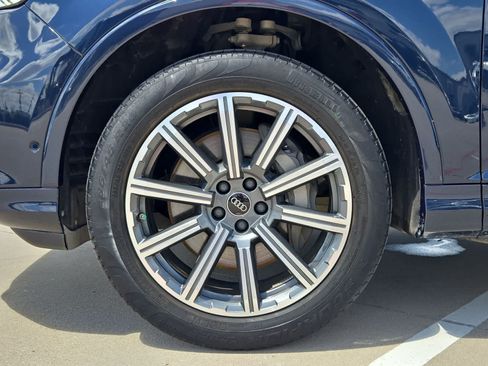 Used 2023 Audi Q7 2.0T Premium Plus w/ Premium Plus Package AWD/4WD image 18