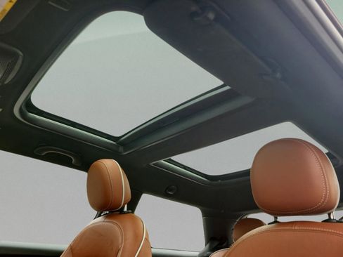 Used 2022 MINI Cooper S w/ Signature Upholstery Package image 18