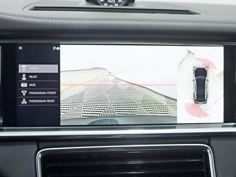 Used 2017 Porsche Panamera 4S image 22