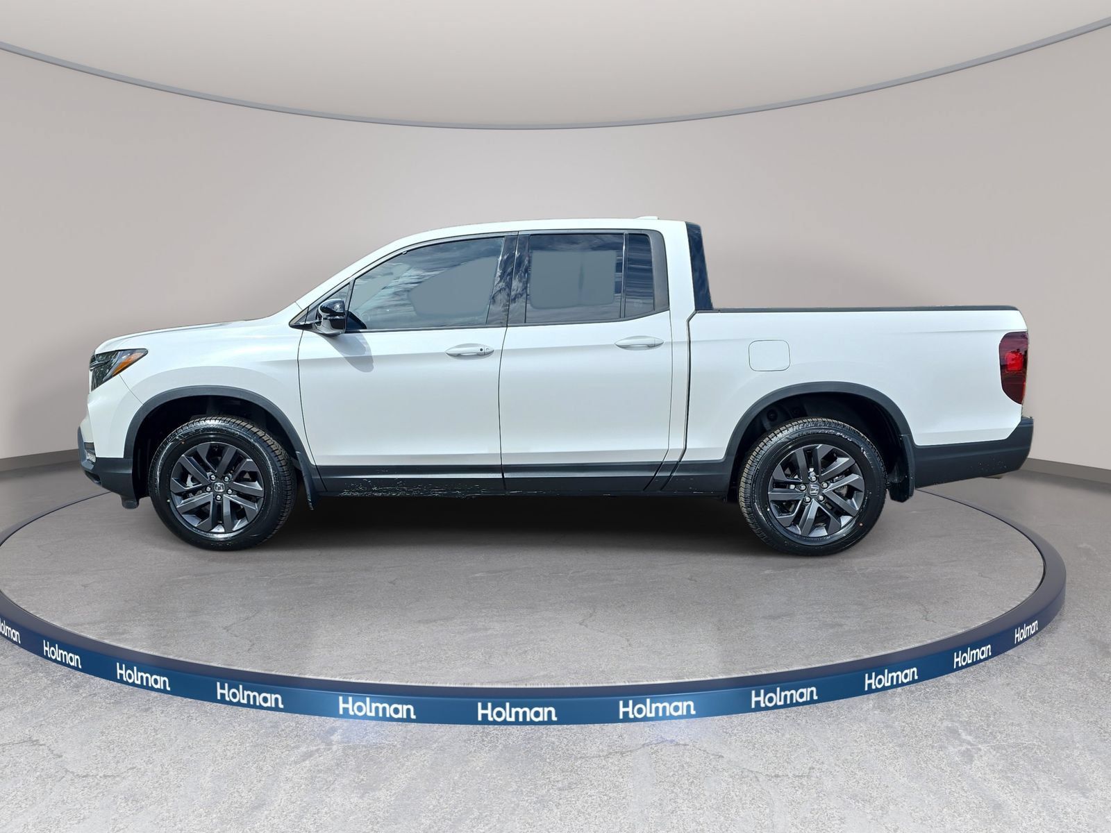 Used 2023 Honda Ridgeline Sport image 9