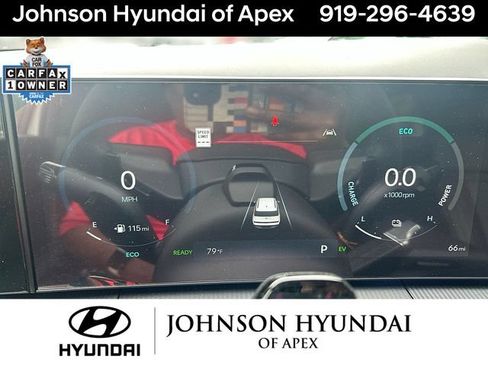 Certified 2025 Hyundai Santa Fe Calligraphy FWD image 30