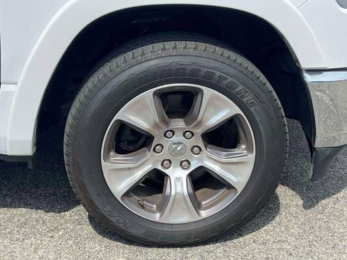 Used 2021 RAM 1500 Laramie AWD/4WD image 12