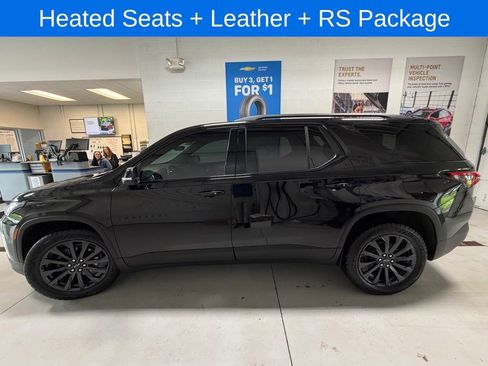Used 2023 Chevrolet Traverse RS w/ LPO, Floor Liner Package AWD/4WD image 6