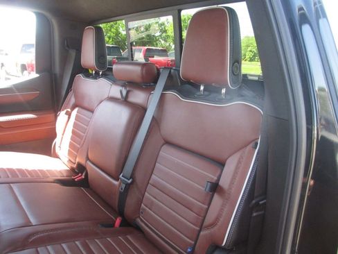 Used 2025 GMC Sierra 1500 Denali Ultimate AWD/4WD image 22