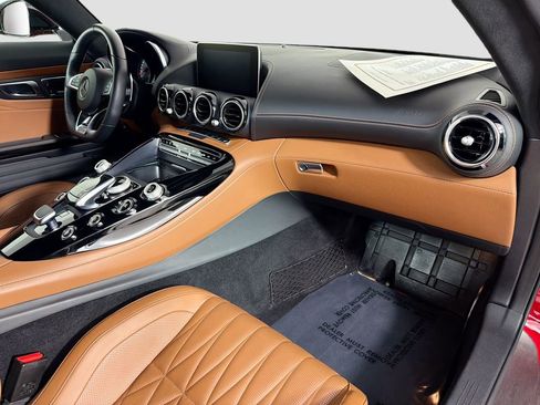 Used 2018 Mercedes-Benz AMG GT Roadster image 27