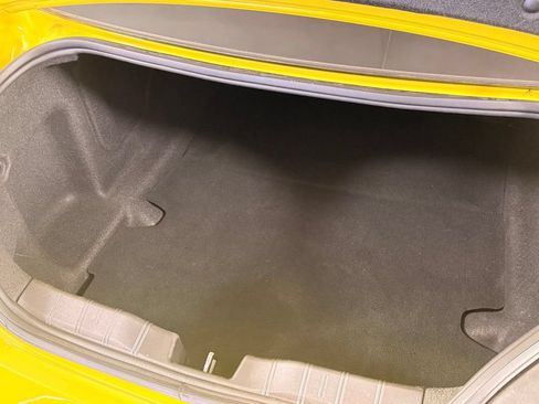 Used 2018 Chevrolet Camaro ZL1 RWD image 18