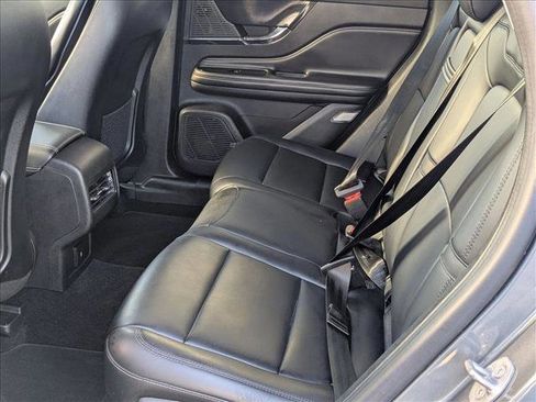 Used 2022 Lincoln Corsair Standard image 17