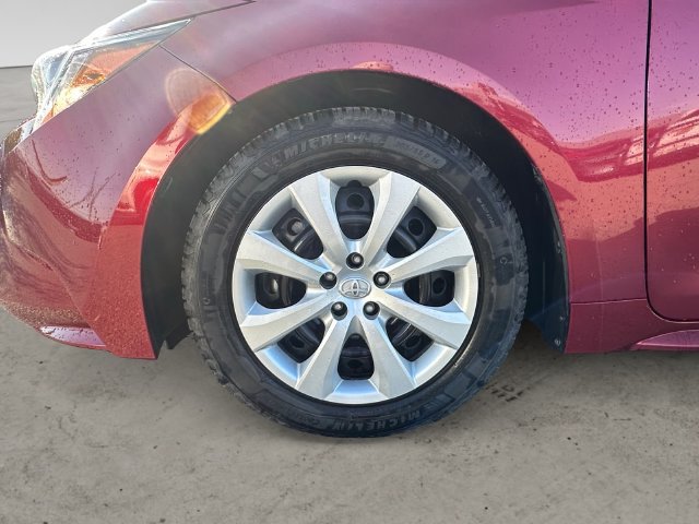 Used 2024 Toyota Corolla LE FWD image 9