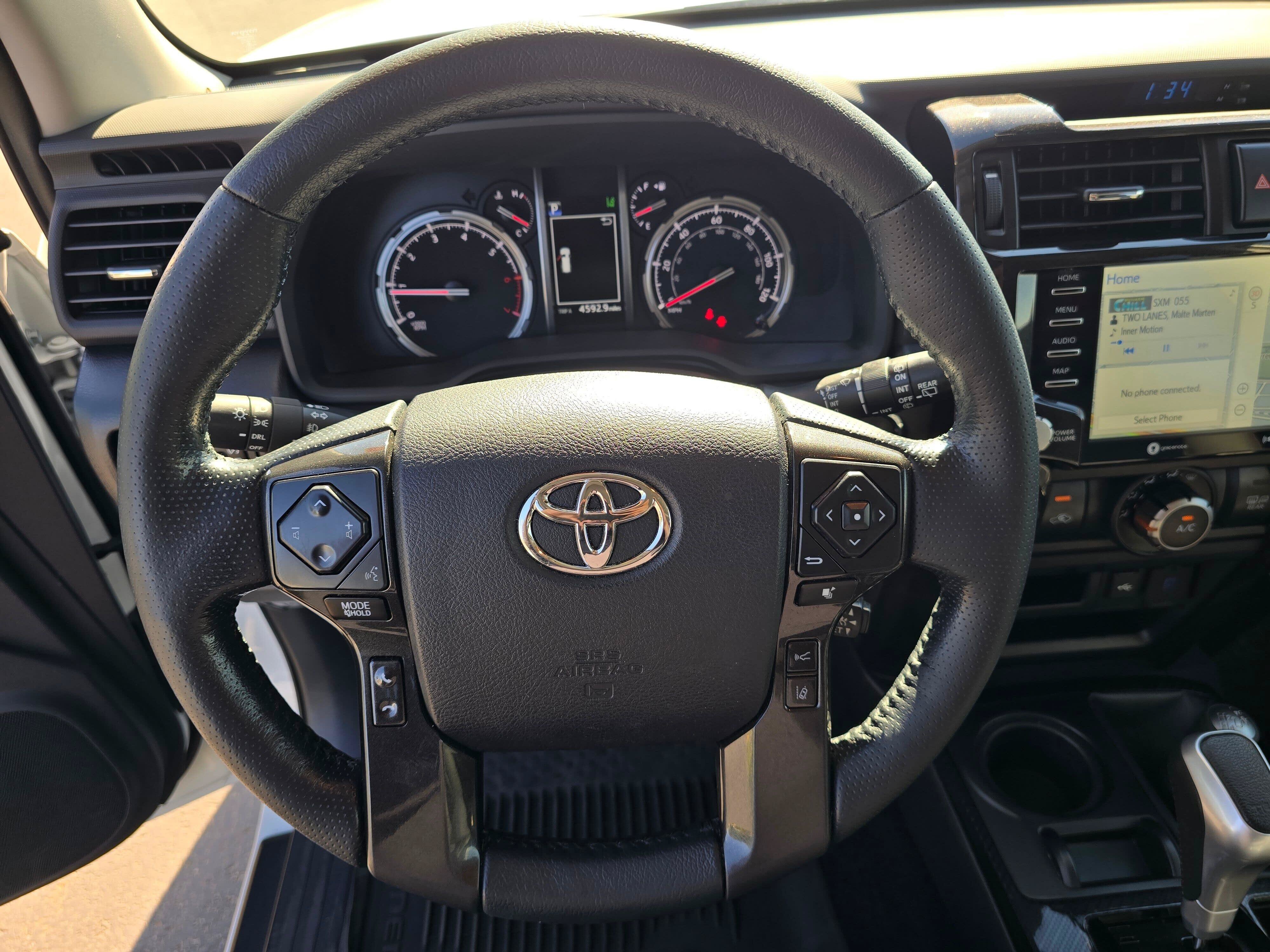 Used 2023 Toyota 4Runner TRD Off-Road Premium w/ Moonroof Package AWD/4WD image 22