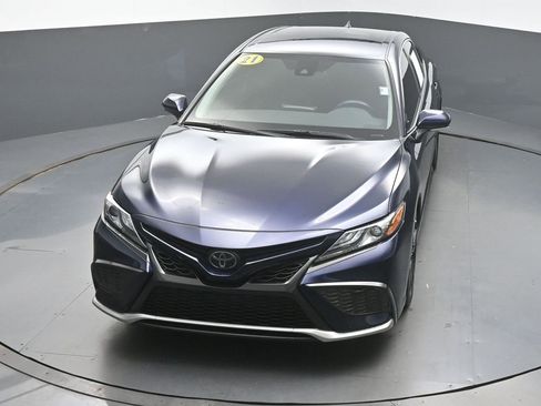 Used 2021 Toyota Camry XSE image 45