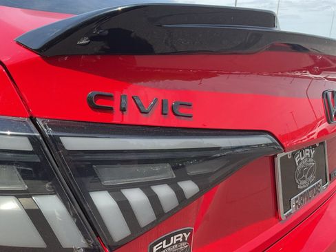 Used 2024 Honda Civic Touring image 27