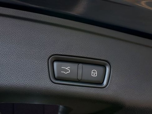 Used 2024 Maserati Grecale GT AWD/4WD image 40