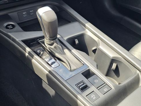 New 2026 Nissan Sentra SV w/ Floor Mat Package FWD image 15
