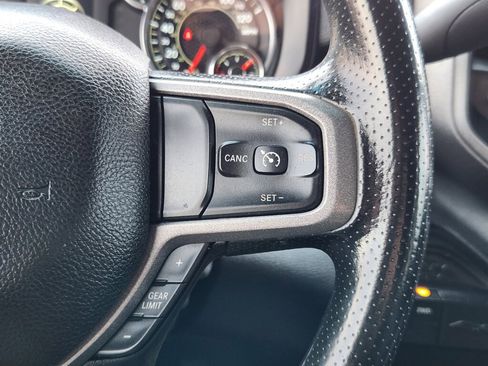 Used 2024 RAM 2500 Tradesman w/ Chrome Appearance Group image 19