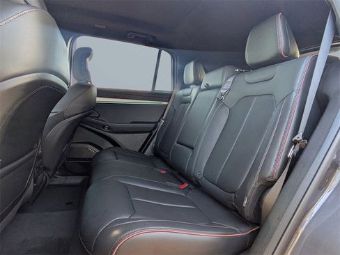 Used 2025 Jeep Wagoneer S Launch Edition image 13