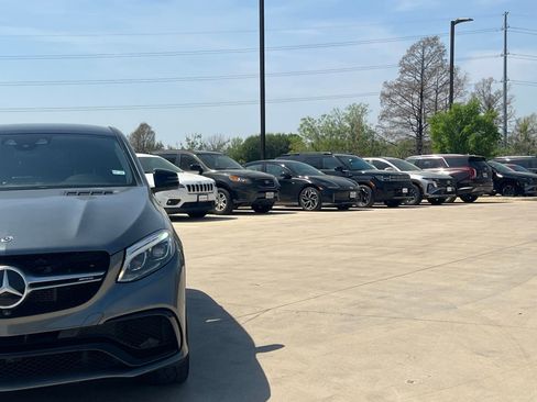 Used 2019 Mercedes-Benz GLE 63 AMG S image 3