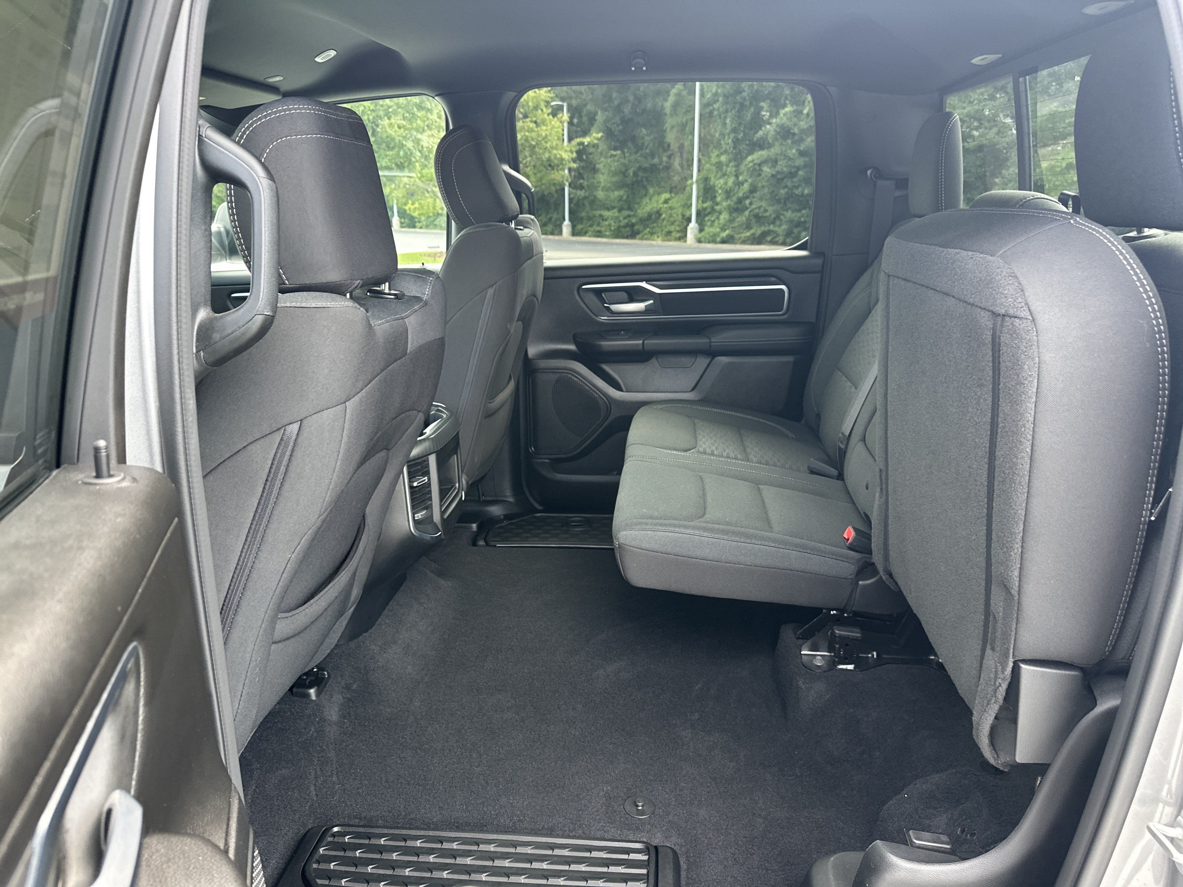 Used 2025 RAM 1500 Big Horn AWD/4WD image 31