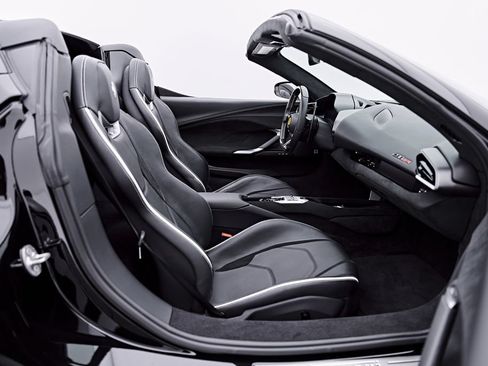 Used 2024 Ferrari 296 GTS RWD image 47