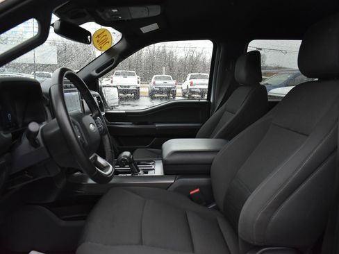 Used 2024 Ford F150 XLT w/ XLT Black Appearance Package image 15