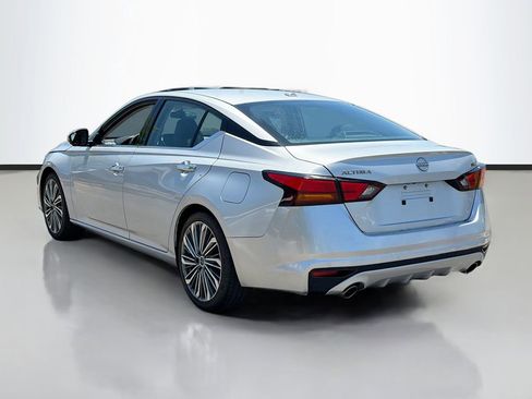 Used 2023 Nissan Altima 2.5 SL FWD image 8