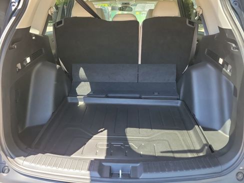 Used 2025 Honda CR-V EX image 8