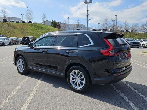 Used 2025 Honda CR-V LX image 4