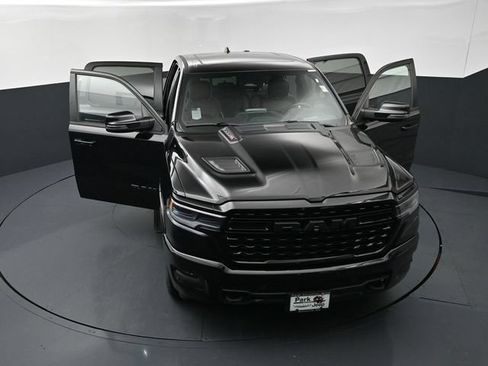 Used 2025 RAM 1500 Limited AWD/4WD image 25
