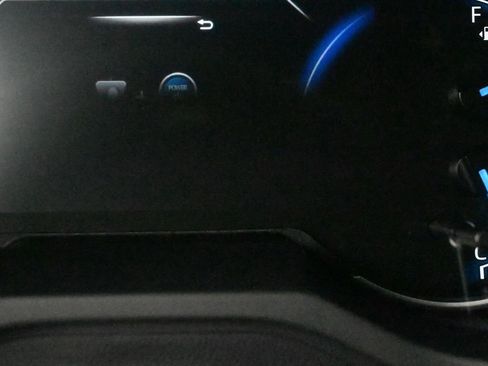 Used 2023 Toyota RAV4 XLE Premium image 37