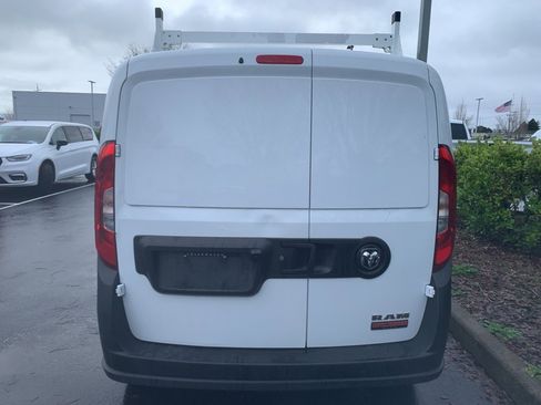 Used 2021 RAM ProMaster City Tradesman image 3