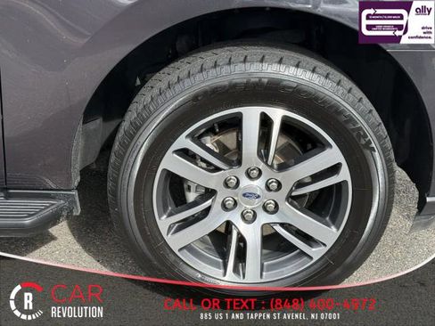 Used 2024 Ford Expedition Max Limited image 18