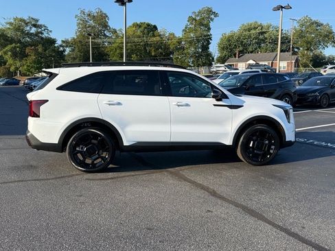 New 2026 Kia Sorento SX image 2