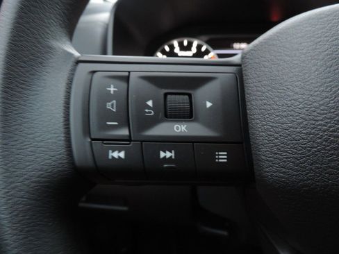 New 2026 Nissan Rogue S image 23