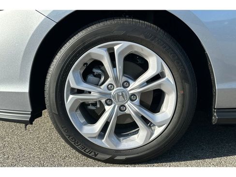 Used 2026 Honda Accord LX image 44