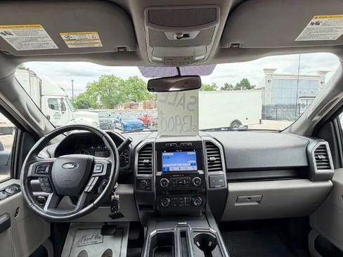 Used 2017 Ford F150 XLT w/ Equipment Group 302A Luxury AWD/4WD image 14